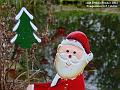 2004-1225santapond