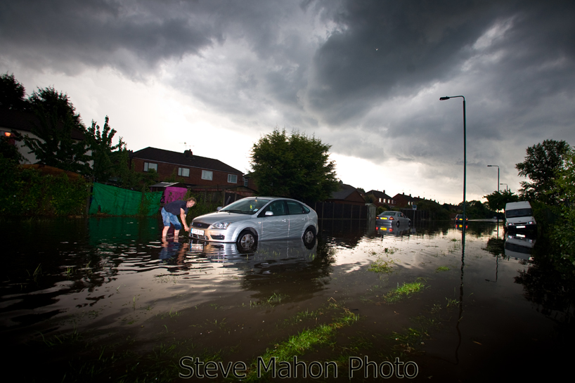 London Weather - June 15th 2009 Thunderstorms and Flooding